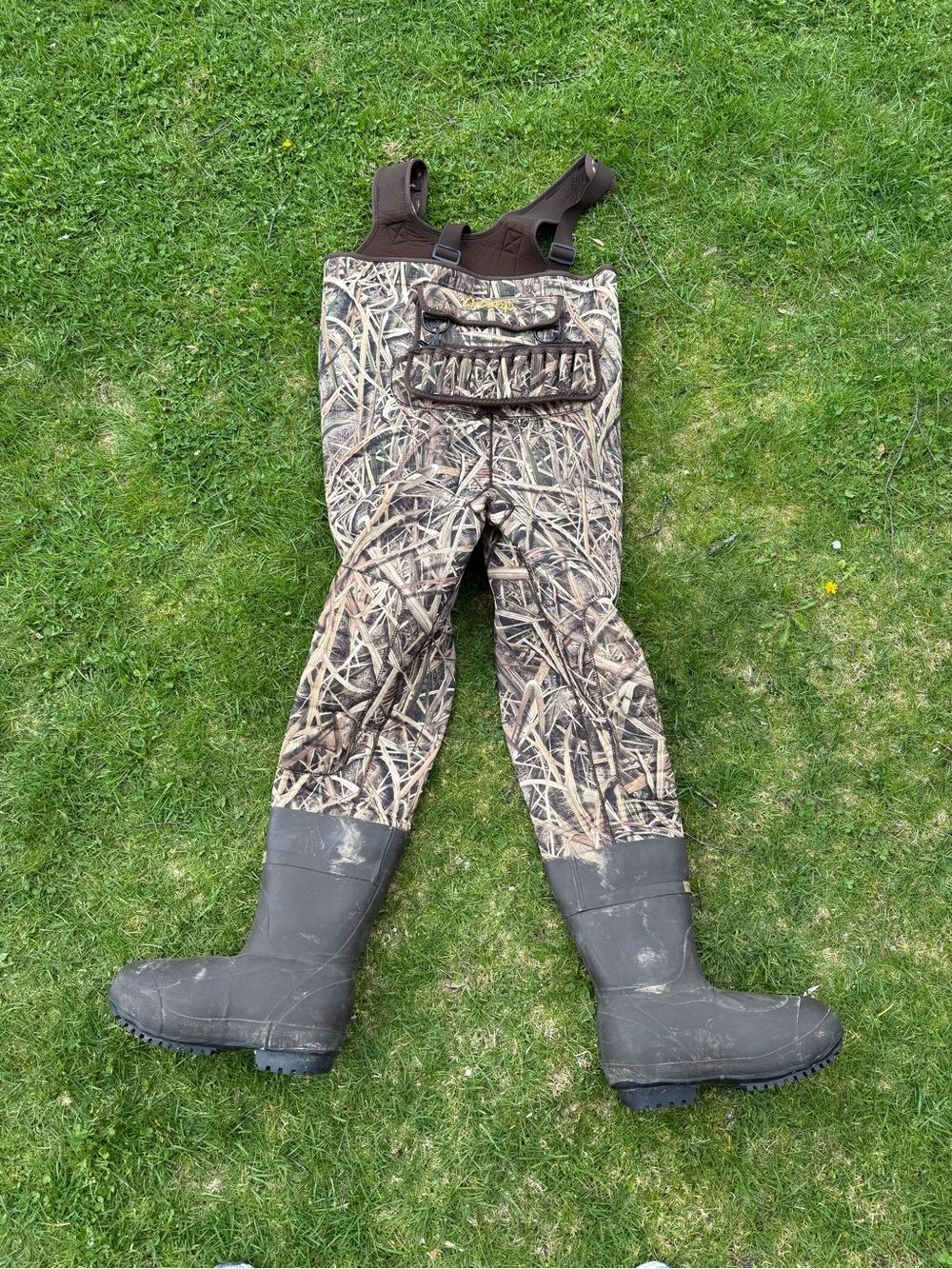 Cabela's Brown and Tan Camouflage Chest Waders